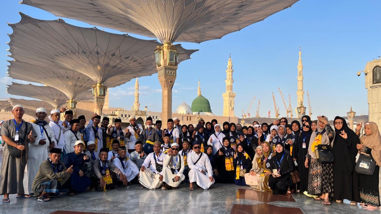 Jamaah Qorroba Travel